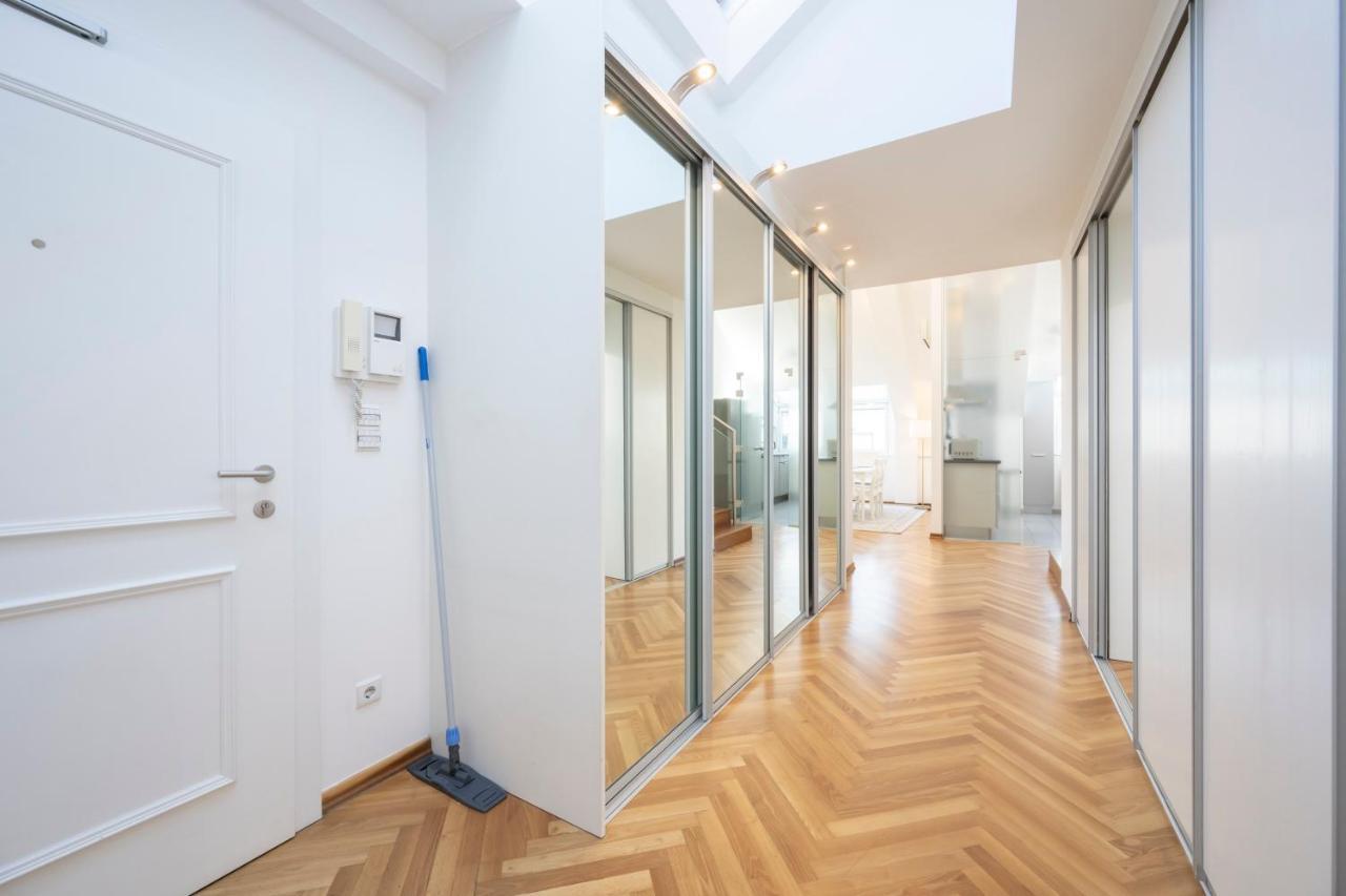 Apartamento Penthouse Staatsoper Viena Exterior foto